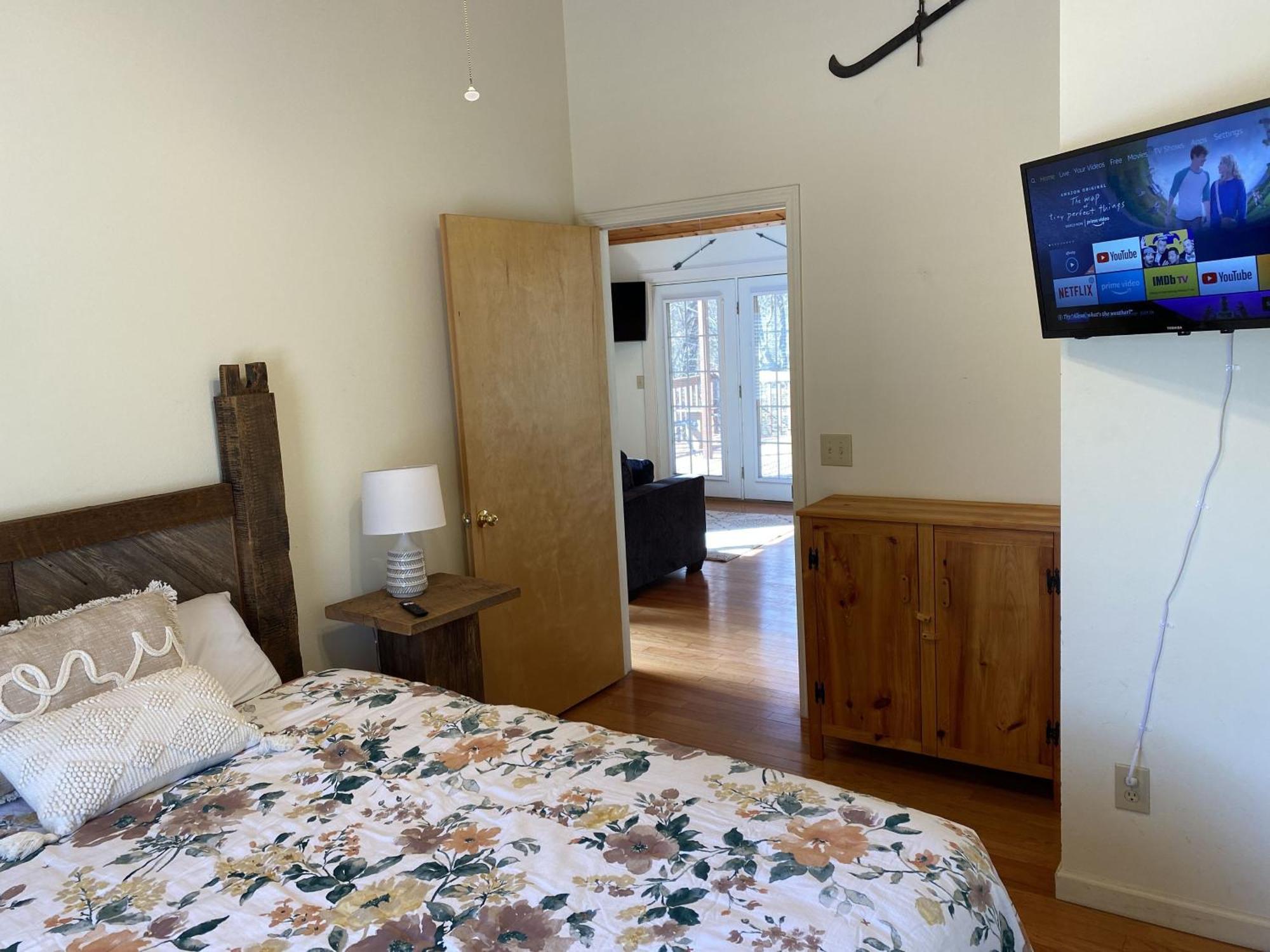 Gray'S Place On Cosby Creek - 2 Bedrooms, 2 Baths, Sleeps 6 Home Ngoại thất bức ảnh